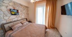 Sunny apartment Nika